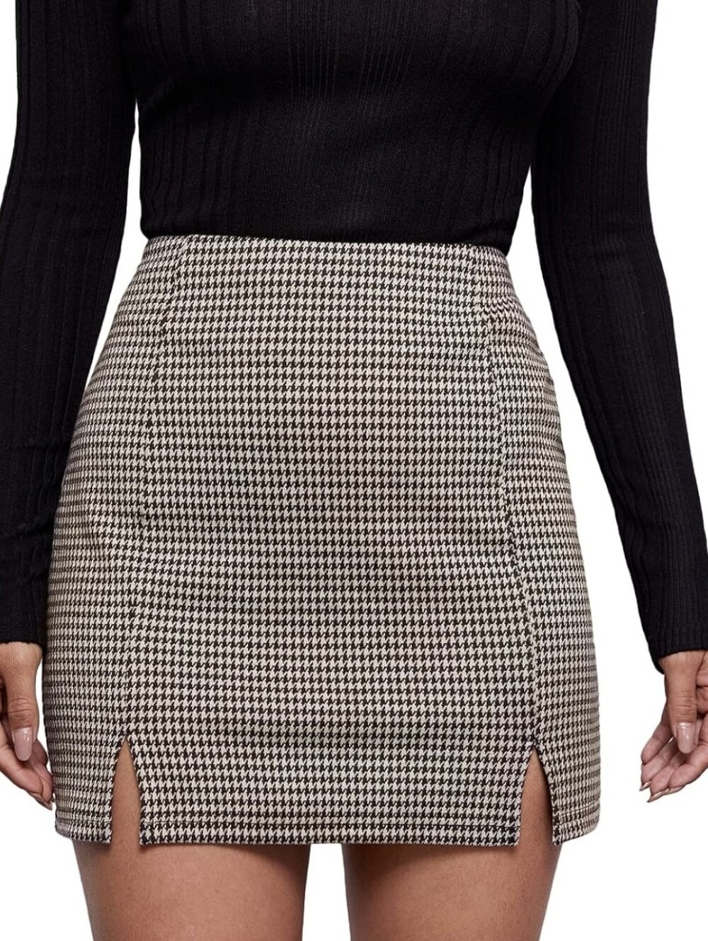 H&M Black and White Houndstooth Mini Skirt